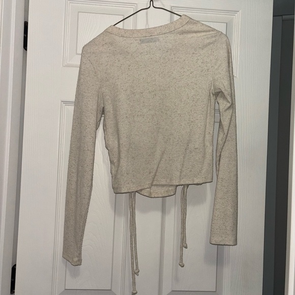 Arizona Rutched-Side Crop - Picture 3 of 3